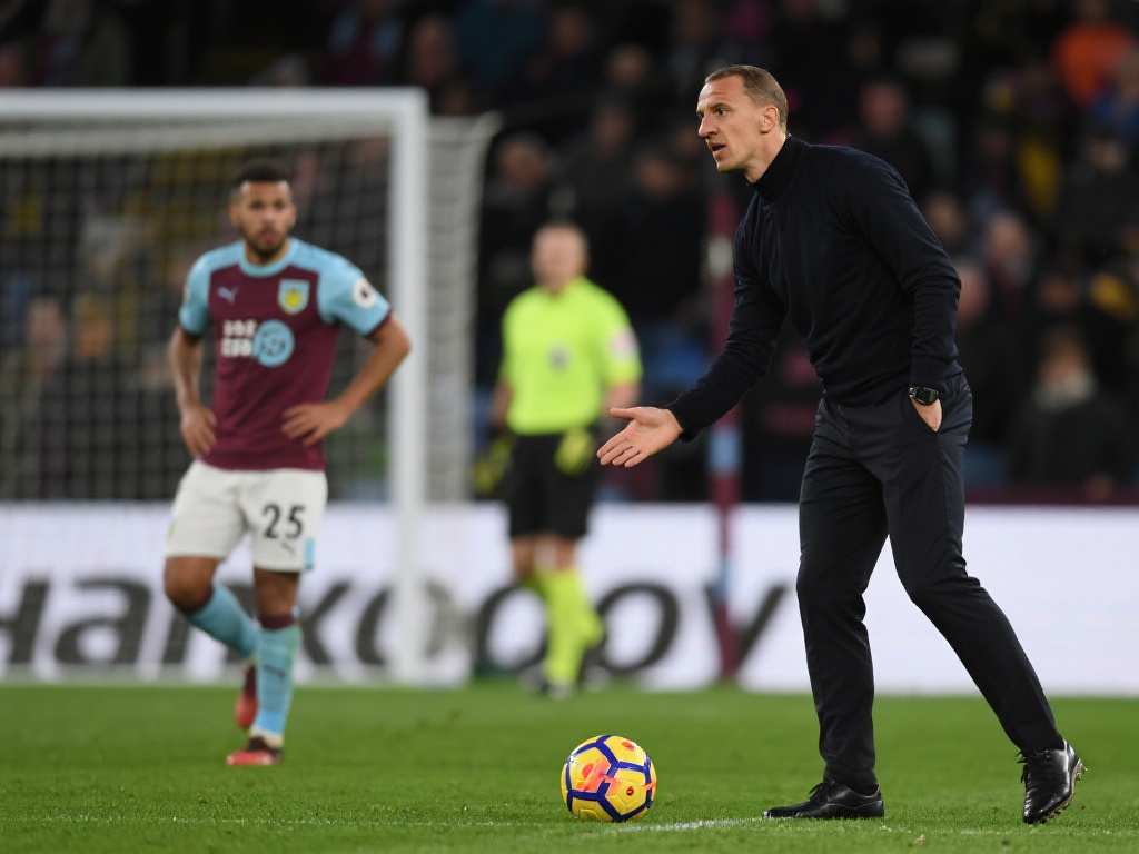 英超惨遭5连败:48岁范尼如何在危机中幸存?